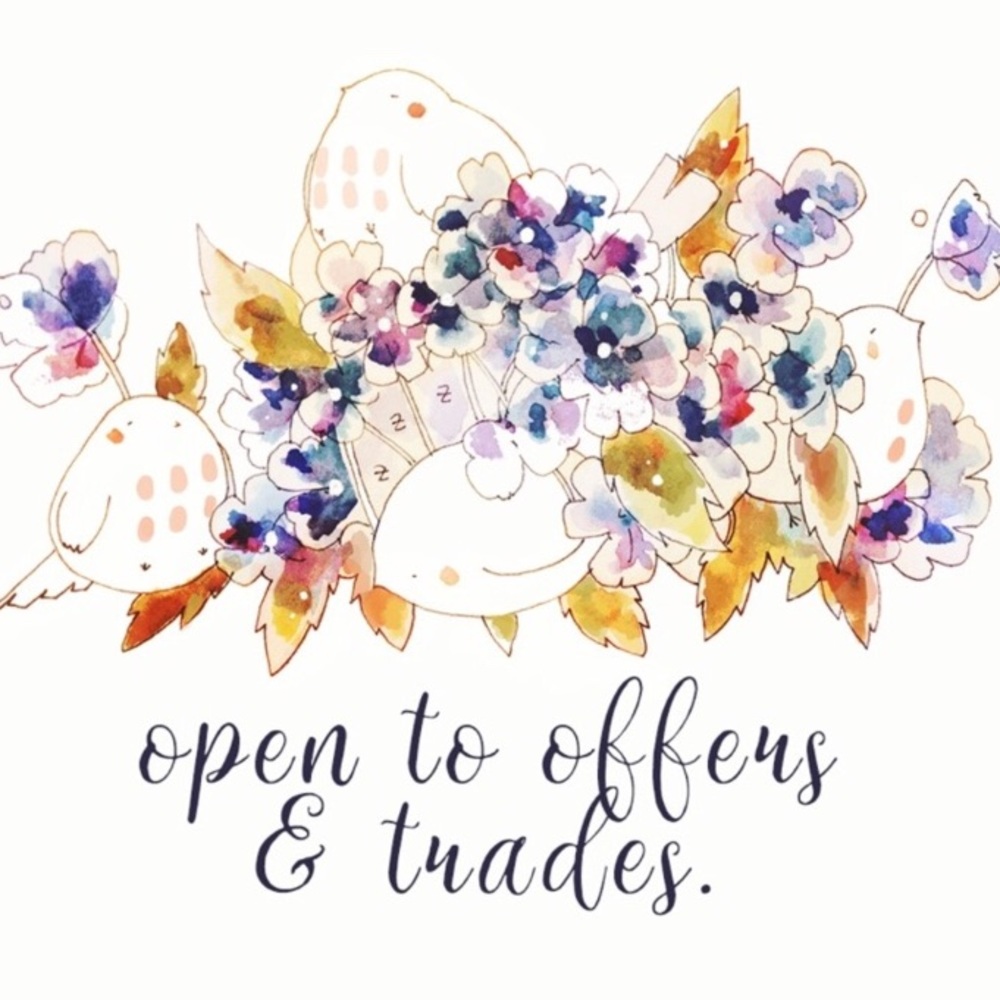 • O F F E R S  &  T R A D E S  W E L C O M E D •